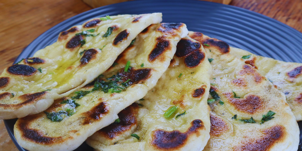 Halal Garlic Naan Bread: India’s Beloved Flatbread