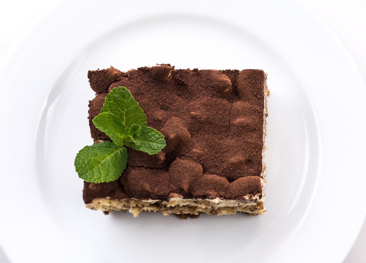 Halal Tiramisu: A Delightful Italian Coffee Dessert Without Alcohol